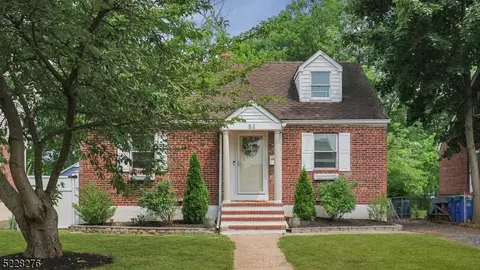 52 N Richards Ave, Somerville, NJ 08876