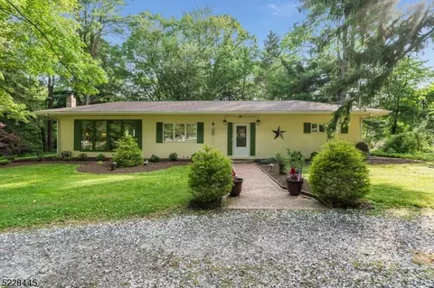 366 Route 24, Chester, NJ 07930
