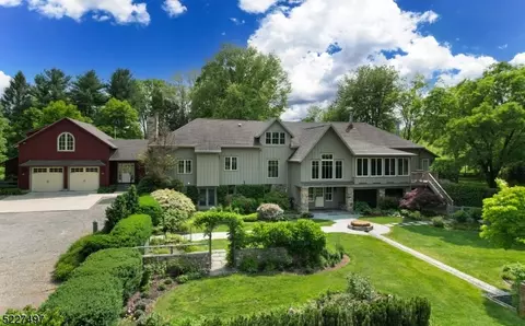 304 Pleasant Valley Rd, Mendham Twp, NJ 07945