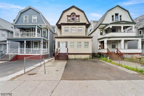 66 Sanford St #3, East Orange, NJ 07018