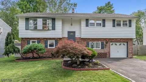 1124 Washington Ave, Scotch Plains, NJ 07076