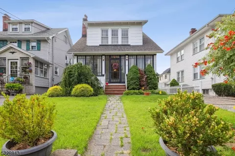 38 Parkway W, Bloomfield, NJ 07003
