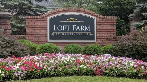 61 Loft Dr, Bridgewater Twp, NJ 08836
