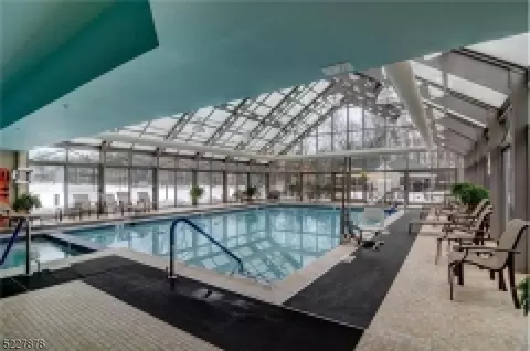 2203 Courtney Ln #2203, Somerset, NJ 08873