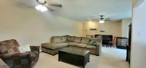 44 Deanna Dr #120, Hillsborough, NJ 08844