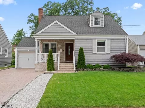 1162 Gruber Ave, Union, NJ 07083