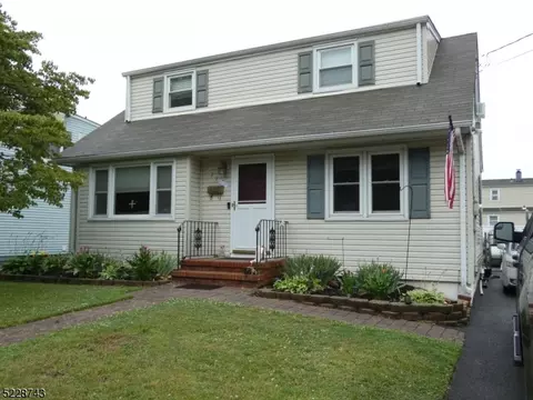 719 Lincoln Ave, Manville, NJ 08835