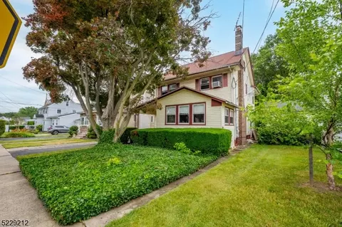 238 Monmouth, Elizabeth, NJ 07208