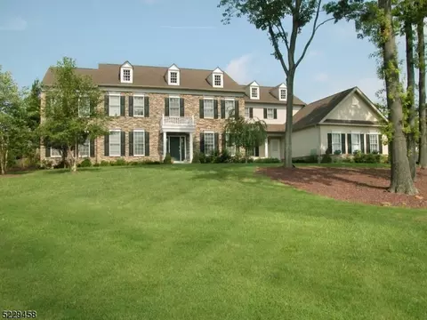 59 Canterbury Way, Basking Ridge, NJ 07920