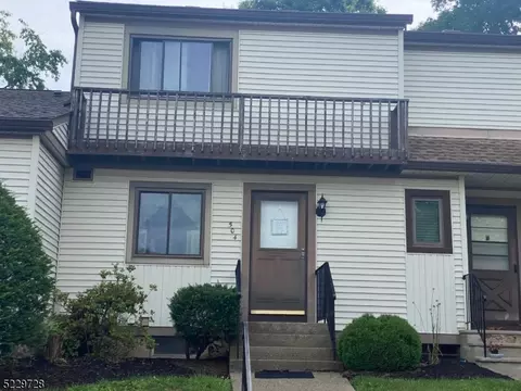 504 Stonegate Ln, Stanhope, NJ 07874