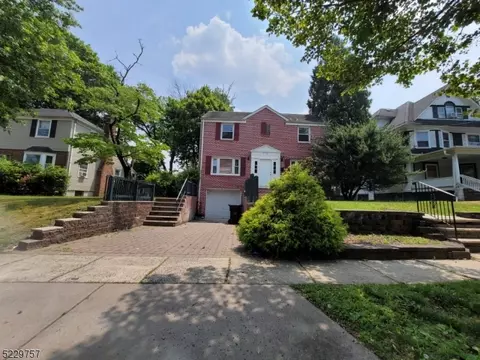 918 Watchung, Plainfield, NJ 07060