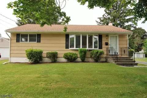 12 Janet Dr, Mine Hill, NJ 07803