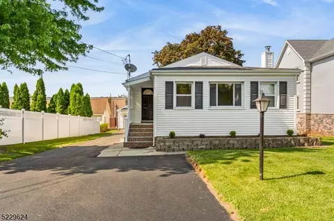 8 Hoover Ave, East Hanover, NJ 07936