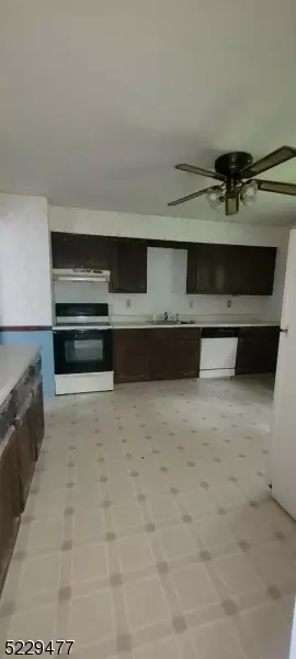 12 E Forest Rd, Mount Olive, NJ 07828 photo 3