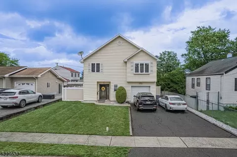 207 Delmore Ave, South Plainfield, NJ 07080