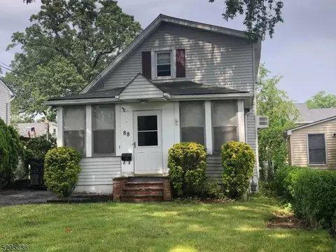 88 Lawrence Rd, Parsippany-troy Hills Twp, NJ 07054