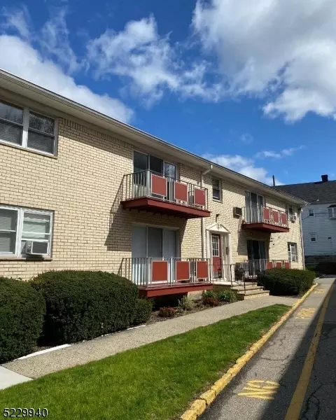 292 Hoover Ave #8, Bloomfield, NJ 07003