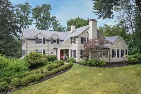 55 West Rd, Millburn Twp., NJ 07078