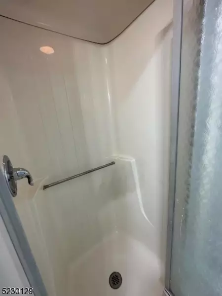 140 Euclid Ave #6C, Hackensack, NJ 07601 photo 23