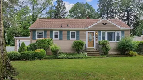 534 Beverly Ave, Scotch Plains, NJ 07076