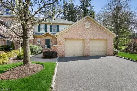 13 Chadwell Pl, Morristown, NJ 07960