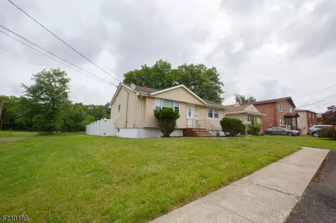 1701 Clinton St, Linden, NJ 07036