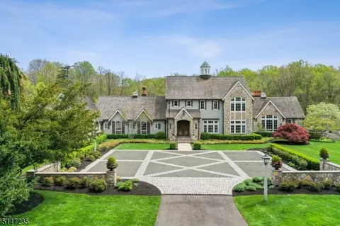 166 Liberty Corner Rd, Far Hills, NJ 07931