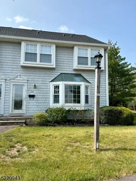 108 Columbia Cmn, Hillsborough, NJ 08844