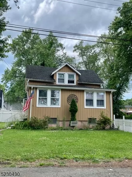 45 Harmon St, Lincoln Park, NJ 07035