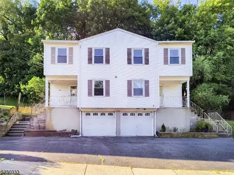 36 Railroad Ave # B, Netcong, NJ 07857