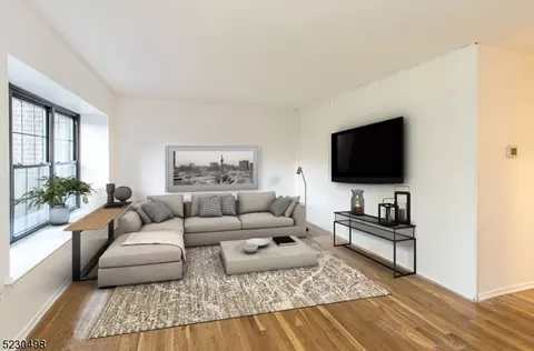 321 N Ave E #119, Cranford, NJ 07016