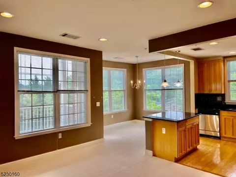 8106 Sanctuary Blvd #106, Riverdale, NJ 07457