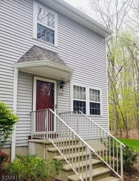 6206 Belmont Dr #06, Hackettstown, NJ 07840