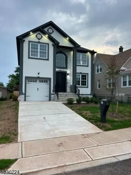 27 Hagaman, Port Reading, NJ 07064