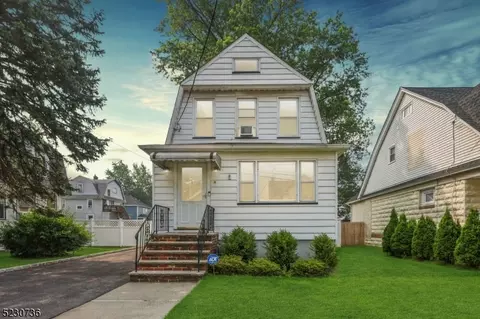 36 Charles St, Roselle Park, NJ 07204