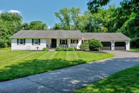 223 Jacksonville Rd, Lincoln Park, NJ 07035