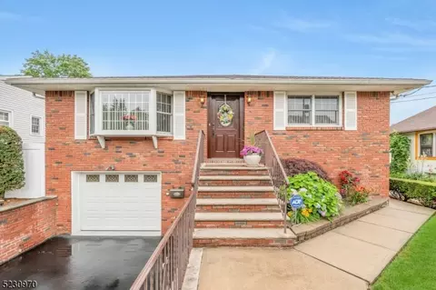 50 Bellevue Ave, Elmwood Park, NJ 07407