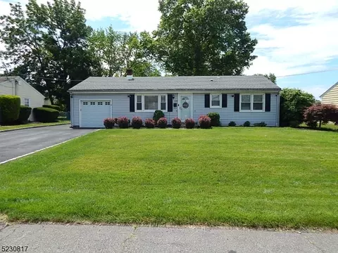120 Clarke Ave, South Plainfield, NJ 07080