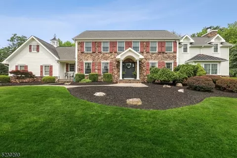 202 Cheryl Ln, Branchburg, NJ 08853