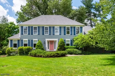31 Blackwell Ave, Morristown, NJ 07960