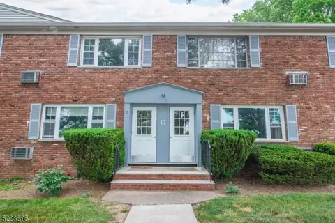 17 Wedgewood Dr 84 #84, Verona, NJ 07044