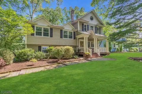 47 Valentine Rd, New Providence, NJ 07974
