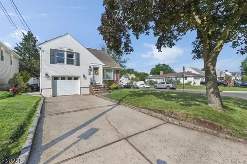 2745 Wickersham Ave, Linden, NJ 07036