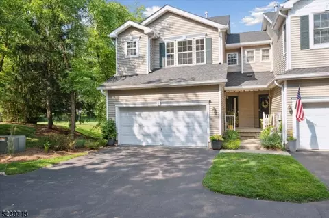 1 Alexandra Way, Clinton, NJ 08809