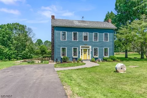 212 Mission Rd, Hackettstown, NJ 07840