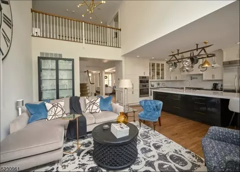103 Mcdowell Dr, Lambertville, NJ 08530