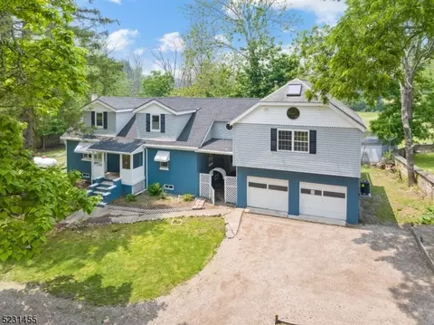 1189 Hope Bridgeville Rd, Blairstown, NJ 07825
