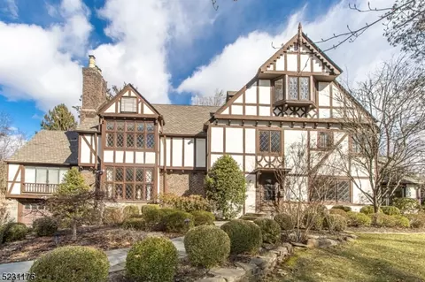1 Kimball Cir, Westfield, NJ 07090