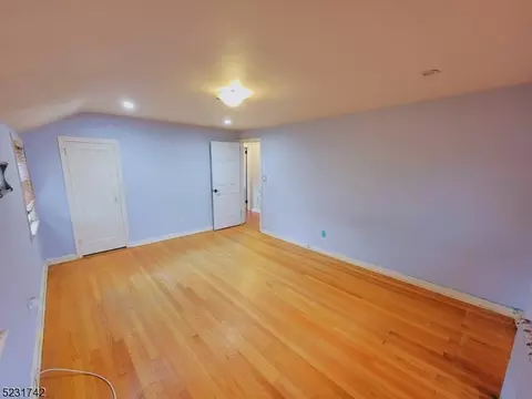 443 Parker Ave, Hackensack, NJ 07601 photo 9