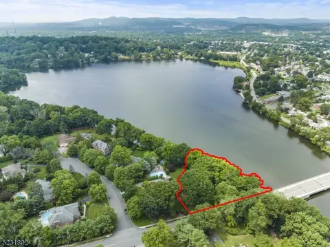 45 Lakeside, Wayne Twp., NJ 07470 photo 1